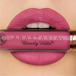 Anastasia Liquid Lipstick in Catnip